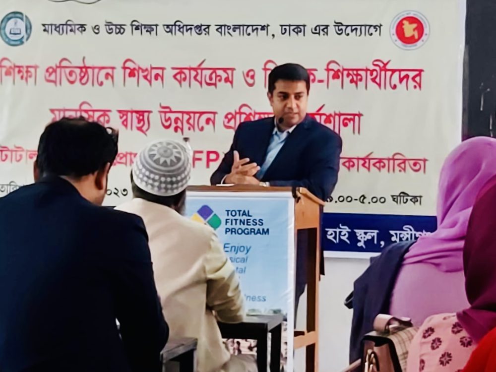 CCDCFBC9-5F6F-4ADF-B7AF-DB8F257855E2